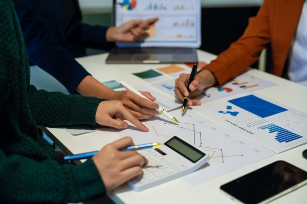 Optimisez votre visibilité avec une agence web et marketing